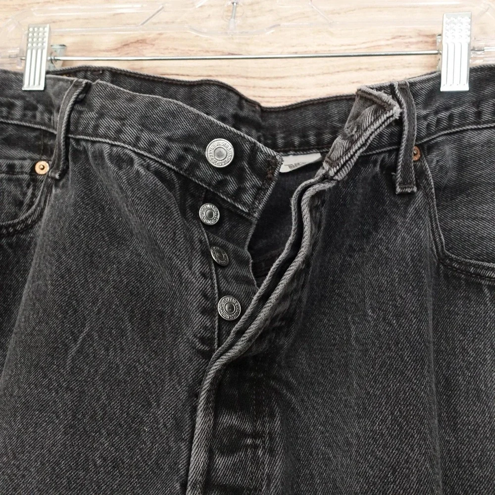 Levis 501 Jeans Mens 38x29 (40x30) Gray Charcoal Wash Straight Denim Pants